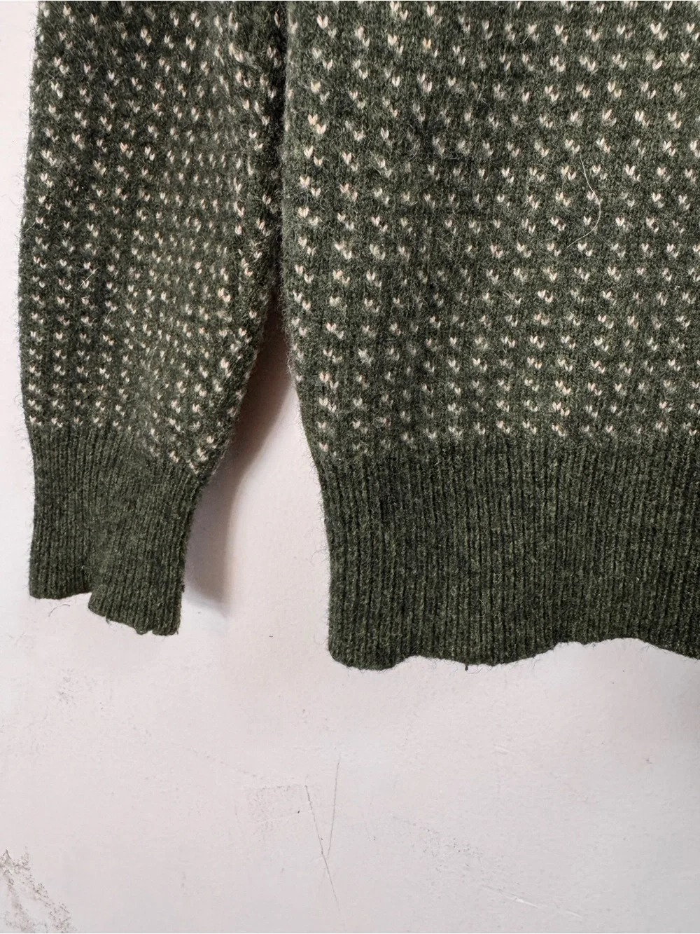 J. Crew Green Birdseye Sweater Size Medium Lambswool Blend Granola Outdoor